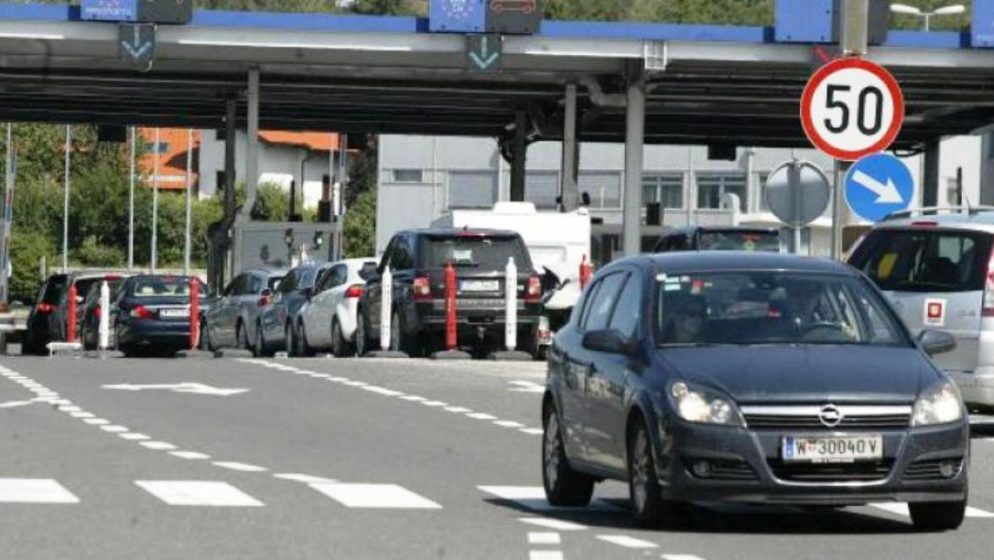 Od 19. listopada pri ulasku u BiH bez kontrole 'zelene karte' za vozače iz Hrvatske
