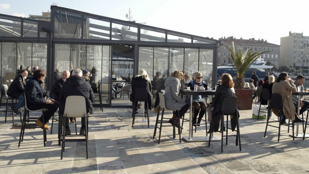 NEMA POPUŠTANJA PRED BOŽIĆ! Evo koje bi se nove mjere i ograničenja mogla uvesti u Hrvatskoj