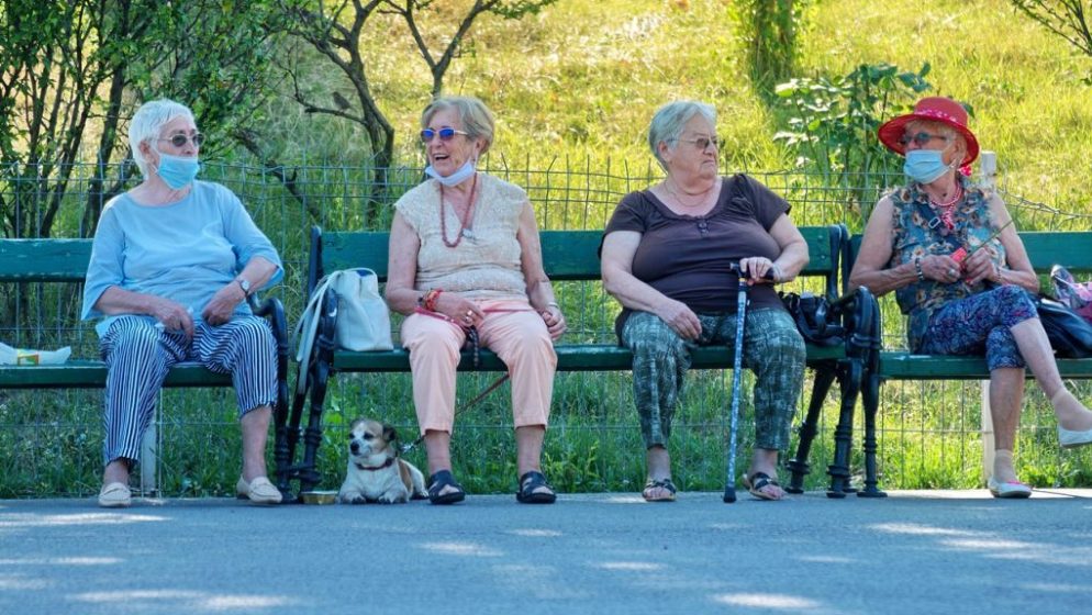 Stariji od 65 godina u Austriji će dobiti efikasne FFP2 maske