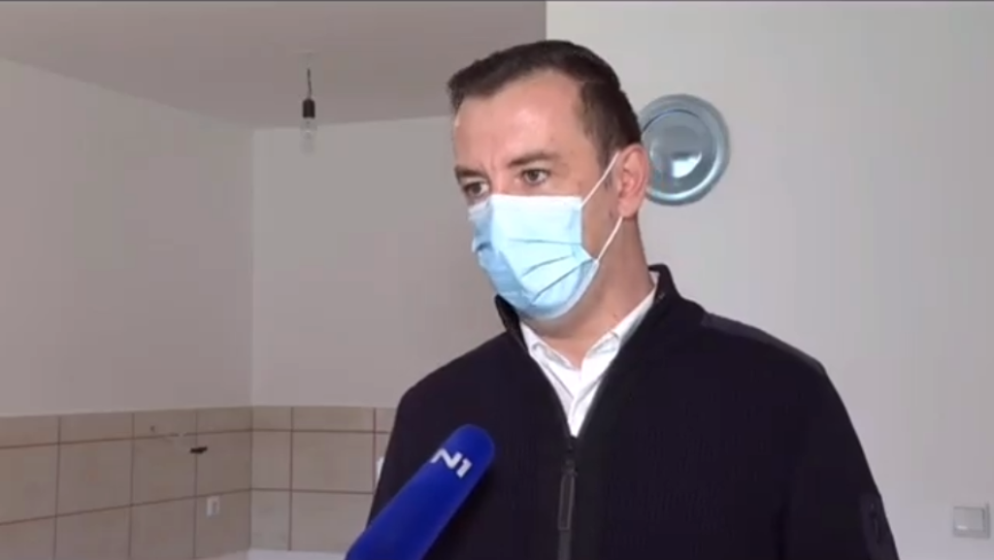 U Petrinji useljene prve obitelji u novi privremeni smještaj u državnoj imovini