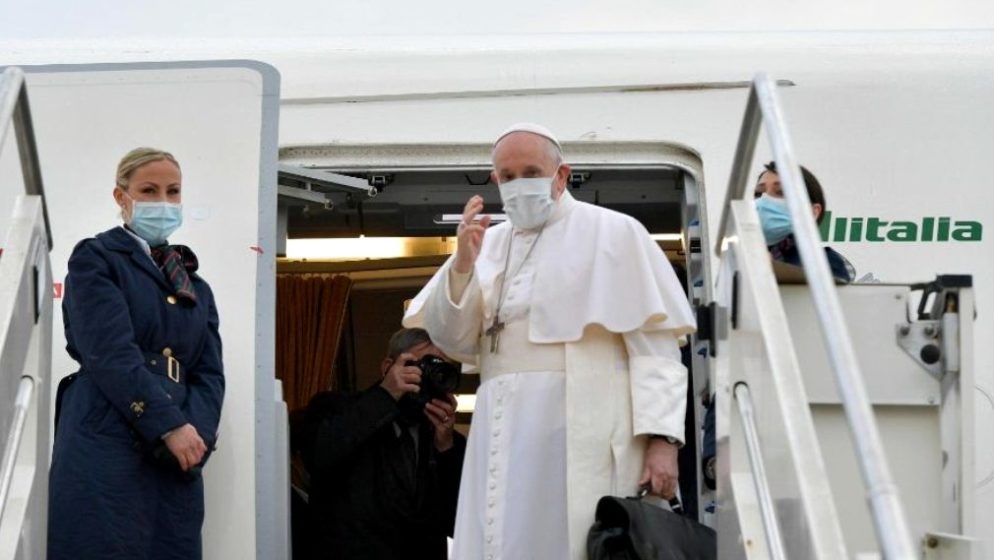 Papa Franjo doputovao u povijesni pastoralni posjet Iraku