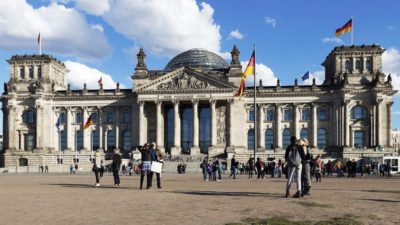 Njemačka planira uvesti olakšice za cijepljene poput ukidanja karantene