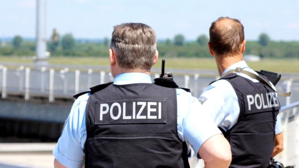 Policija uhitila 14 ljudi na prosvjedima protiv korona mjera u Beču
