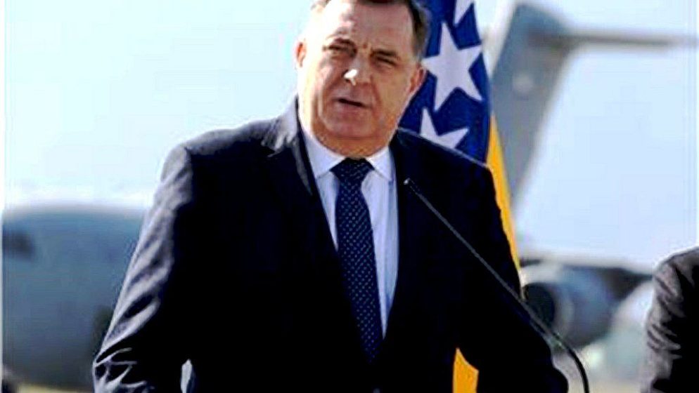 Dodik najavio da će bosanski Srbi 'bude li potrebe' mobilizirati svoju vojsku