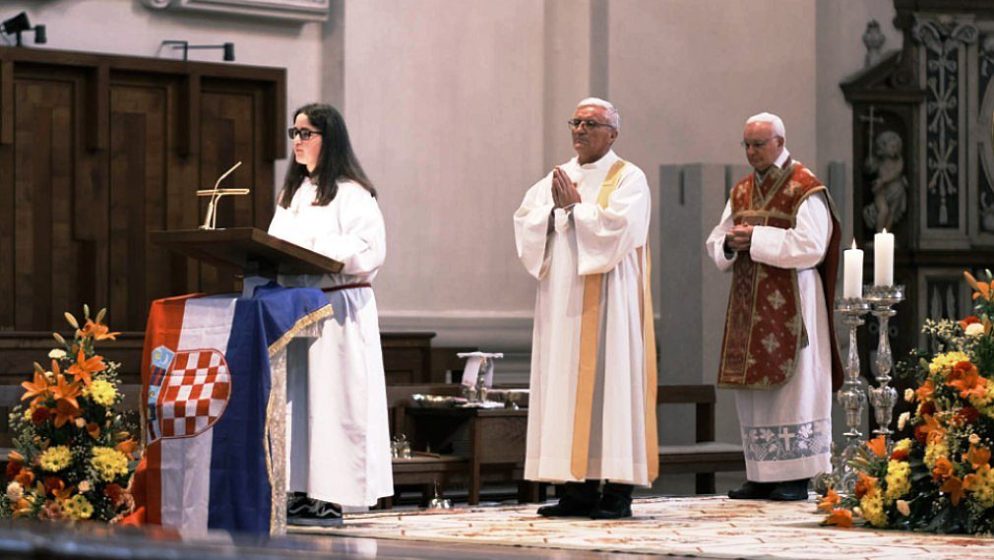 Hrvati proslavili svetkovinu Duhova i rođendan Crkve u velebnoj salzburškoj katedrali