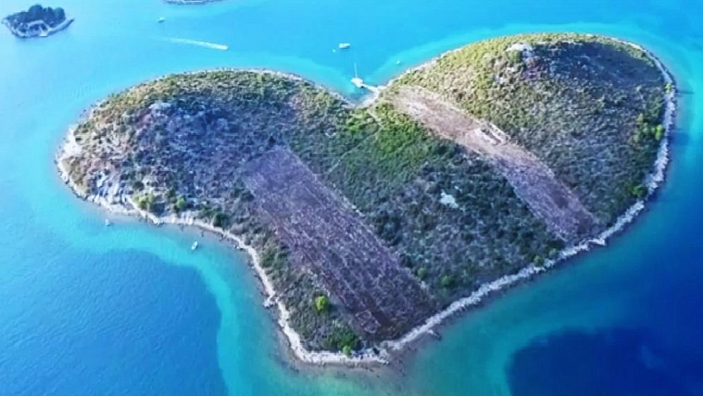 Galešnjak – najslađi mali srcoliki hrvatski otok koji će vas oduševiti