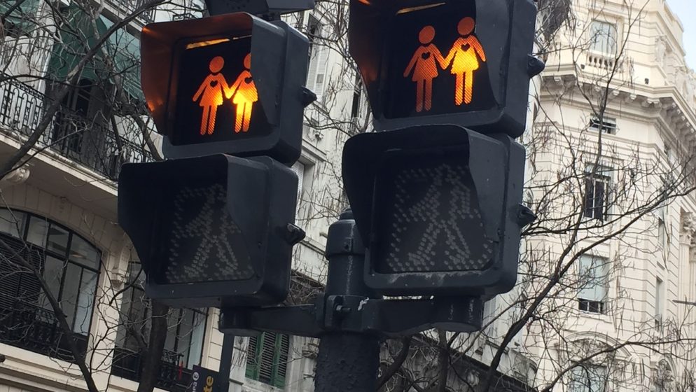 Mađarska zabranjuje promicanje homoseksualnosti
