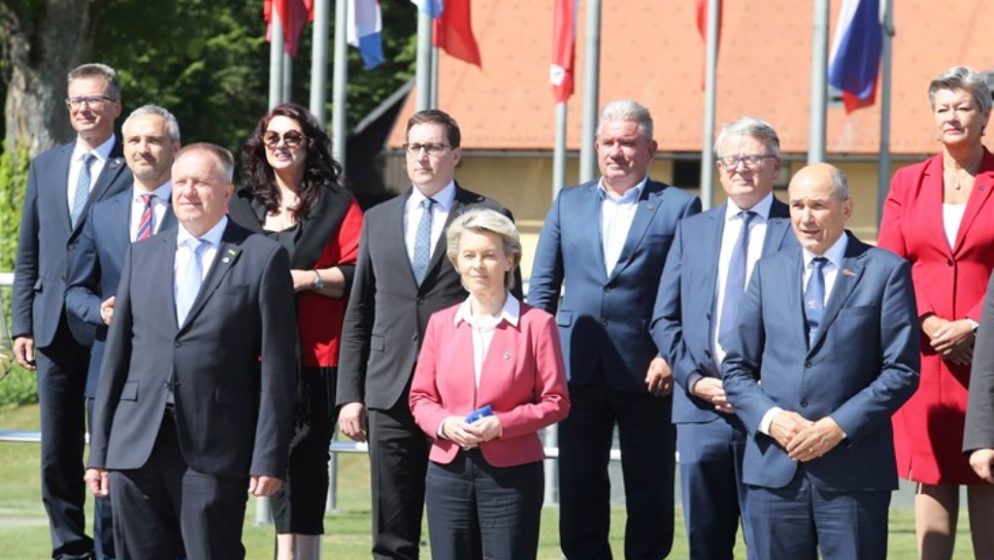 Janša prvog dana predsjedanja Slovenije Vijećem EU izazvao skandal