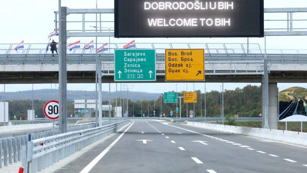 Ursula von der Leyen i Andrej Plenković u promet pustili most Svilaj preko Save