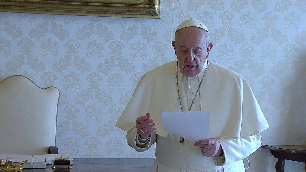 Papa Franjo o pobačaju: ‘To je ubojstvo, Crkva mora biti blizu i suosjećati’