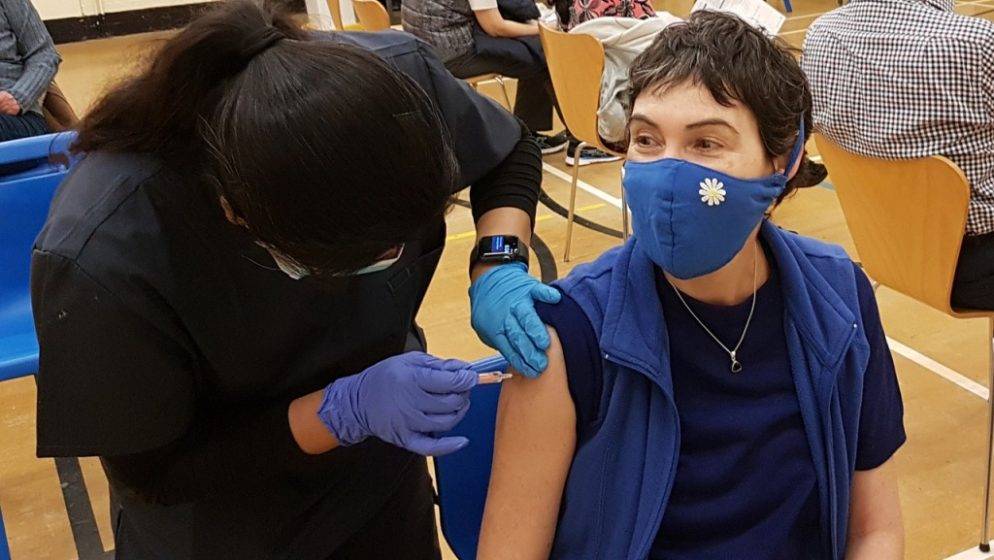 Nagovorite nekoga na cijepljenje i dobit ćete poklon bon