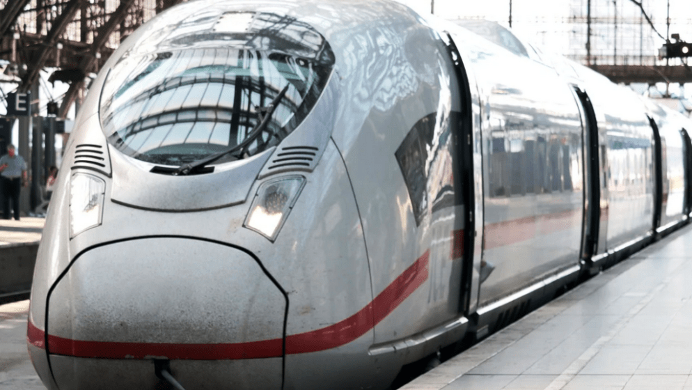 Napao nožem putnike u vlaku na liniji između Regensburga i Nürnberga, ima više ozlijeđenih