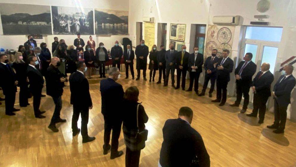 Održan susret s Krivokapićem i obećana podrška Hrvatima: ‘Skrb za položaj hrvatske manjine u Crnoj Gori naša je trajna obveza’