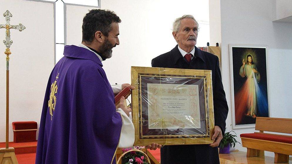 Velika počast! Dubrovački ribar primio papinsko odlikovanje