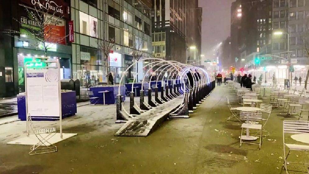 Istok SAD-a se priprema za jednu od najgorih snježnih oluja: otkazani letovi, u pojedinim državama izvanredno stanje, građani pozvani da se klone cesta