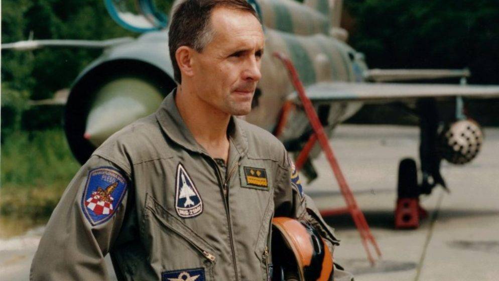 Hrvatskom ratnom pilotu Danijelu Boroviću uručeno priznanje ‘Junak Domovinskog rata’