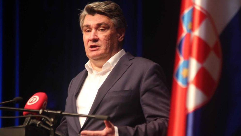 Zašto Schmidt ne iskoristi ovlasti i promijeni izborni zakon u BiH?