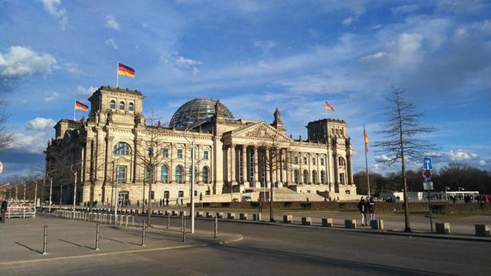 Njemački Bundestag podržao uvođenje eura u Hrvatskoj