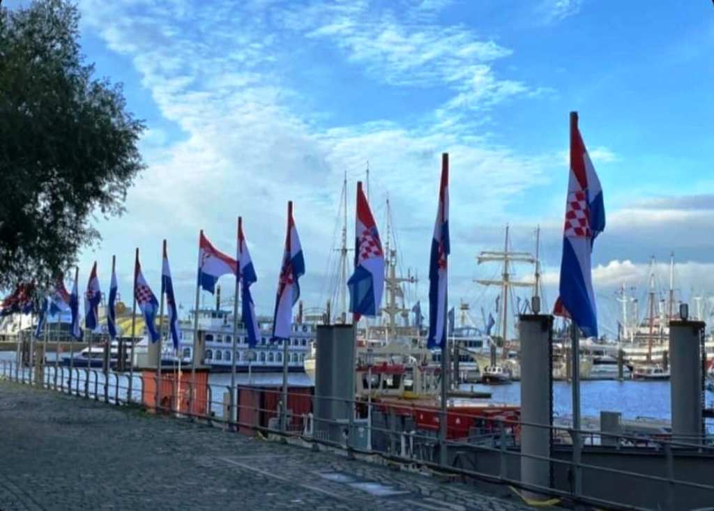Hamburška luka slavi svoj 833. rođendan:  Zemlja-partner je Hrvatska!