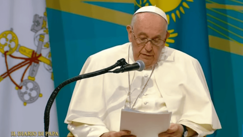 Papa Franjo: Bog je mir. On nas uvijek vodi putem mira, nikada putem rata