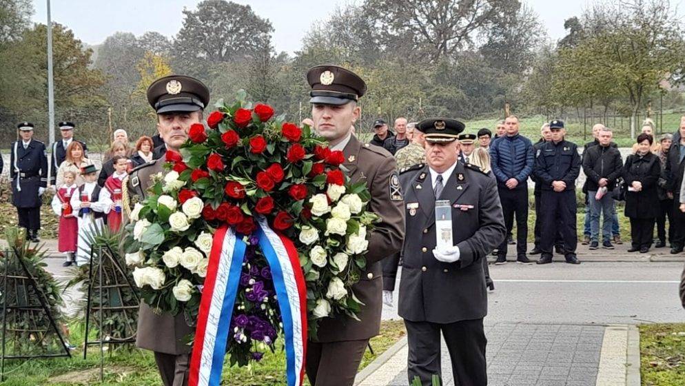Obilježena 31. obljetnica stradanja vukovarskog naselja Lužac