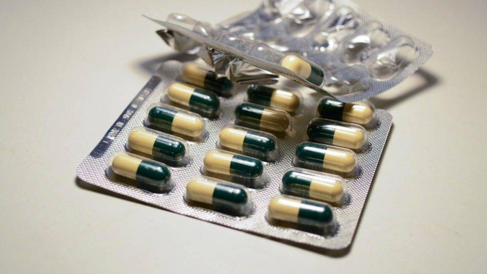 Gotovo trećinu antibiotika Hrvati uzimali da bi liječili koronu