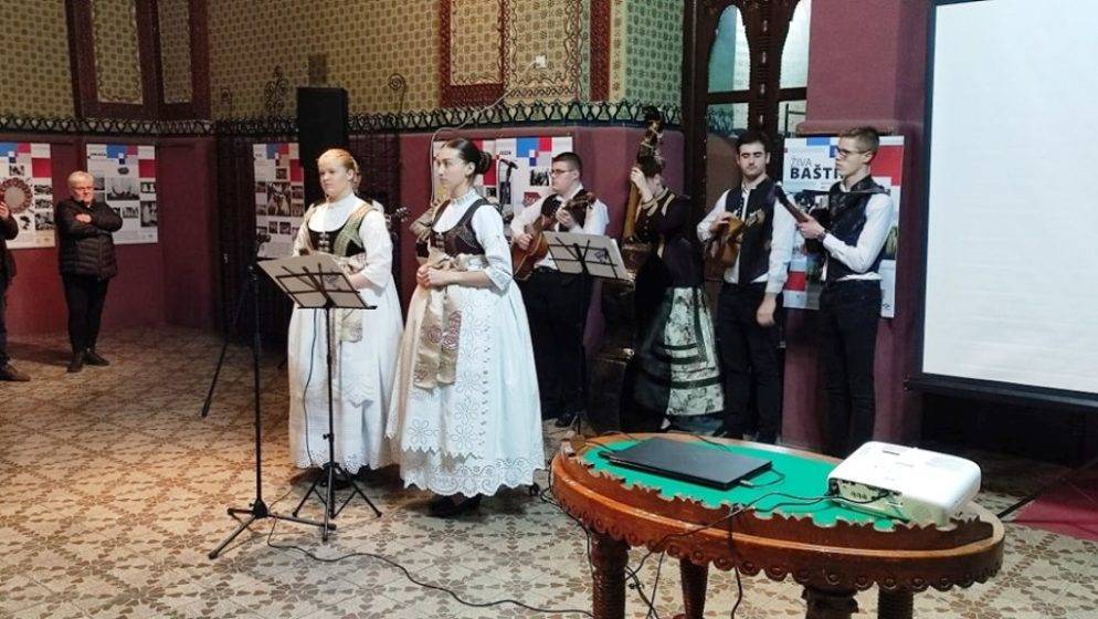 U Subotici otvorena izložba nematerijalne kulturne baštine Hrvata u Srbiji