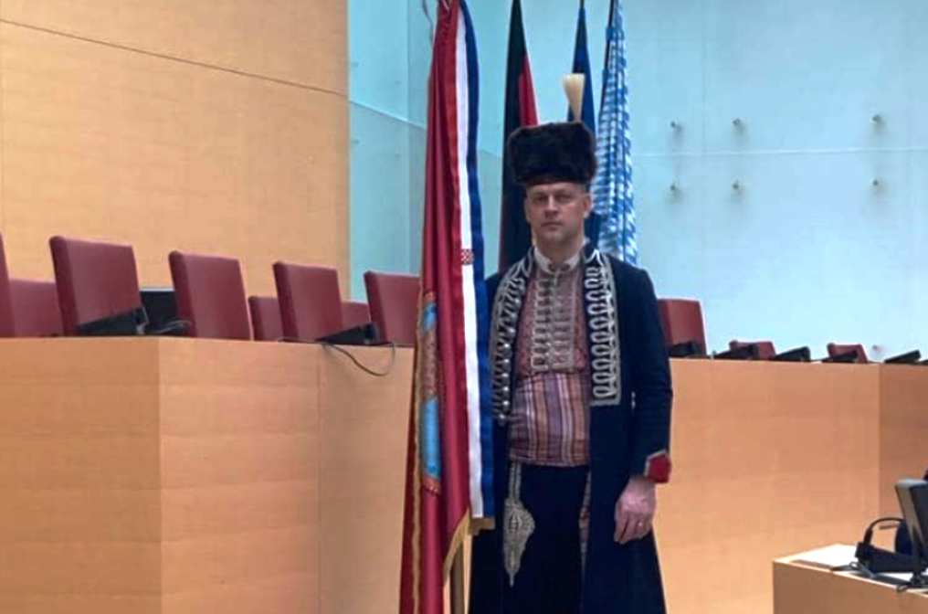 Ministrica turizma dr. Nikolina Brnjac u pratnji alkara posjetila bavarski parlament