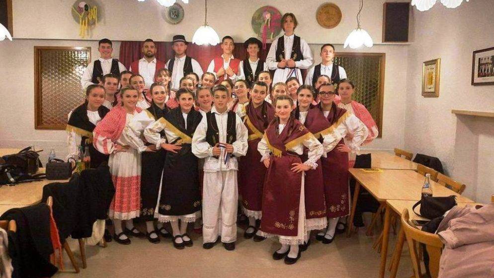 Folklorna skupina Hrvatske katoličke misije Augsburg nastupila na najvećem kulturno-umjetničkom događaju