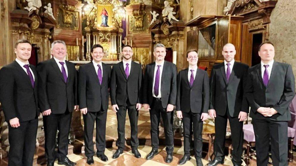 Vokalni ansambl 'Angeluš' održao koncert hrvatskih korizmenih napjeva u Beču