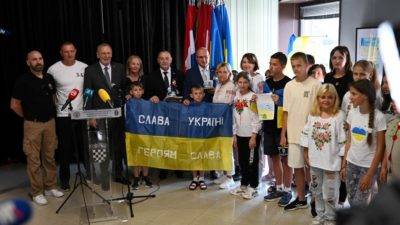 Grlić Radman na izložbi ukrajinske djece: Zagovaramo zaštitu najranjivijih