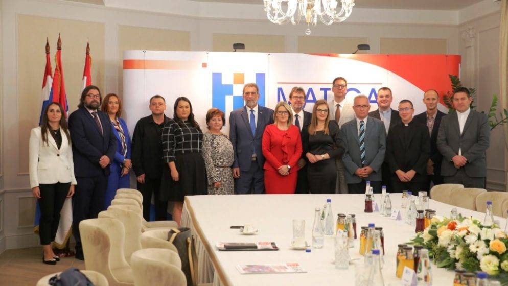Ministar Radovan Fuchs posjetio hrvatske institucije u Srbiji i najavio podršku obrazovanju Hrvata u Srbiji