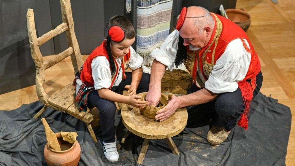 Uspješno su održane edukativne radionice na temu 'Tradicijsko lončarstvo ručnog kola iz Potravlja'