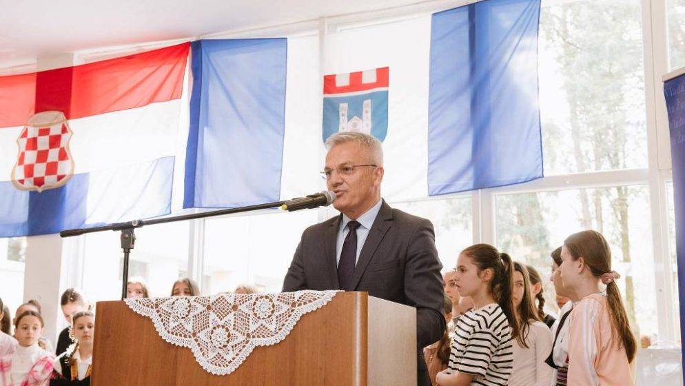 Uskrsna čestitka državnog tajnika Milasa Hrvatima izvan Republike Hrvatske