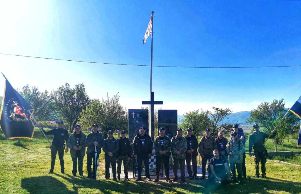 U sjećanje na herojsku pobjedu hrvatskih branitelja u bitci za Livno održana je četverodnevna hodnja bojišnicom dugom preko 80 km
