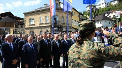 Plenković u Jajcu na obilježavanju 30. obljetnice operacije Maestral: Hrvatska danas, kao i prije 30 godina, stoji uz Hrvate u BiH i snažno podupire europski put Bosne i Hercegovine