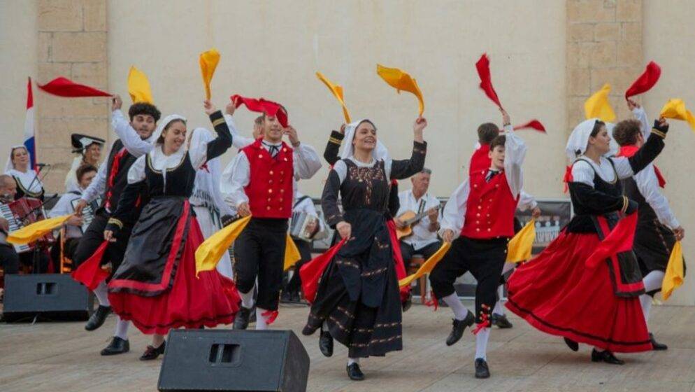 Otvoren 3. Susret hrvatske nacionalne manjine i Hrvata izvan domovine