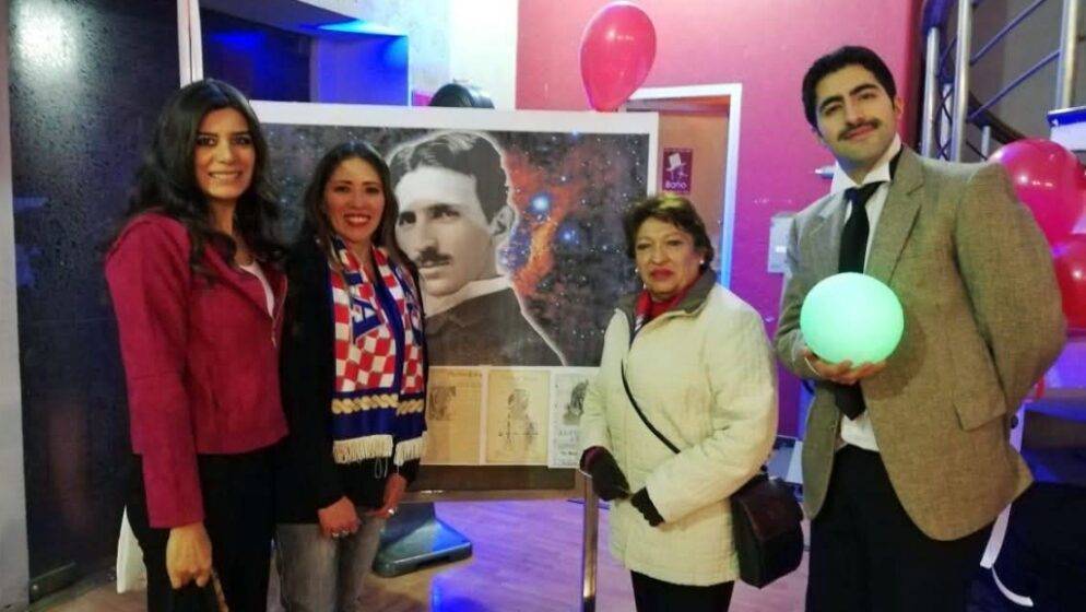 Hrvati u Boliviji predstavili izumitelja Nikolu Teslu. Patricia Avila Kuljiš: ‘Odaziv je bio izvrstan’