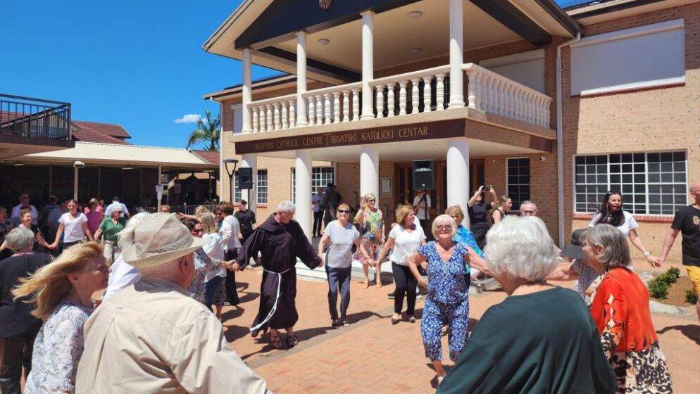 Hrvatska zajednica u Sydneyu proslavila 40 godina od izgradnje crkve Svetog Nikole Tavelića