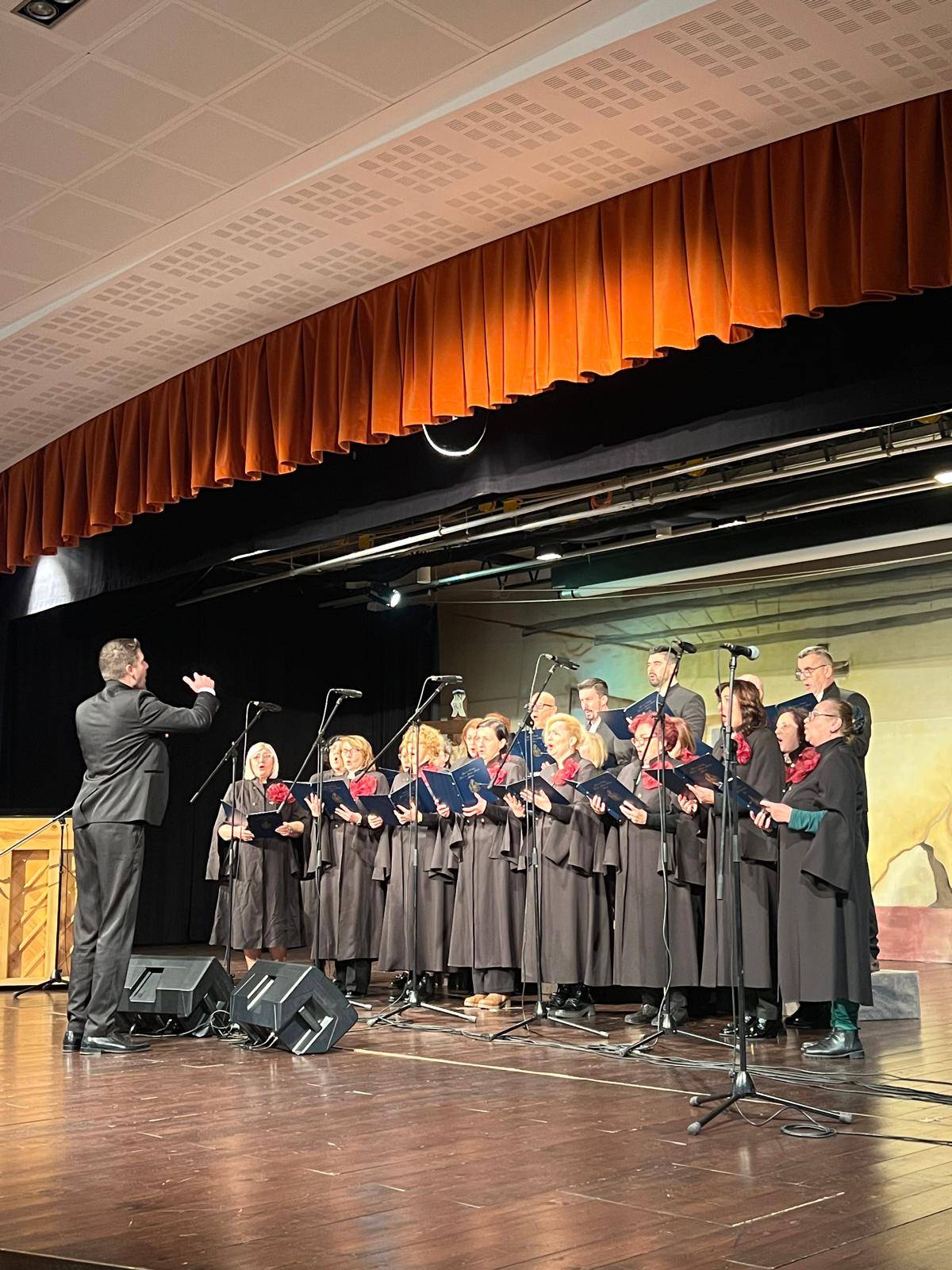 U Širokom Brijegu održan jubilarni 10. Susret zborova, okupile se skupine sa područja BiH