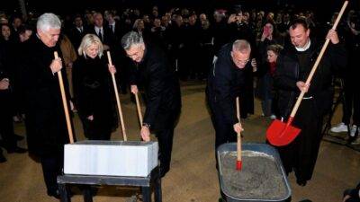 Vlada Republike Hrvatske nastavlja s programom potpora projektima od strateškog značaja za Hrvate u Bosni i Hercegovini