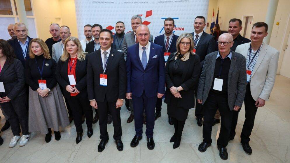 Ravnatelj Hrvatske matice iseljenika Zdeslav Milas: Hrvatska dobro stoji po pitanju prava manjina