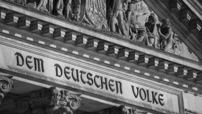 Njemačka uvodi vojnu obvezu na dobrovoljnoj osnovi. Trajat će šest mjeseci, objavili i plaće