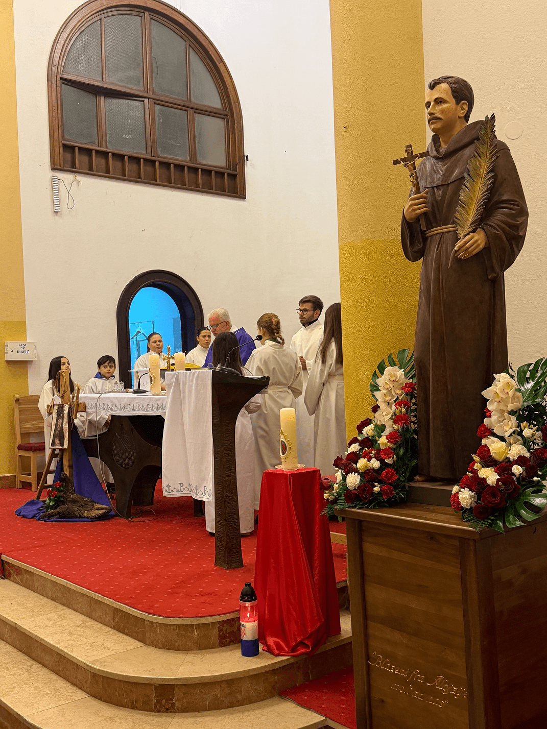 U župnoj crkvi sv. Nikole u Janjevu održan svečani dolazak kipa blaženog fra Alojzija (Mateja) Palića