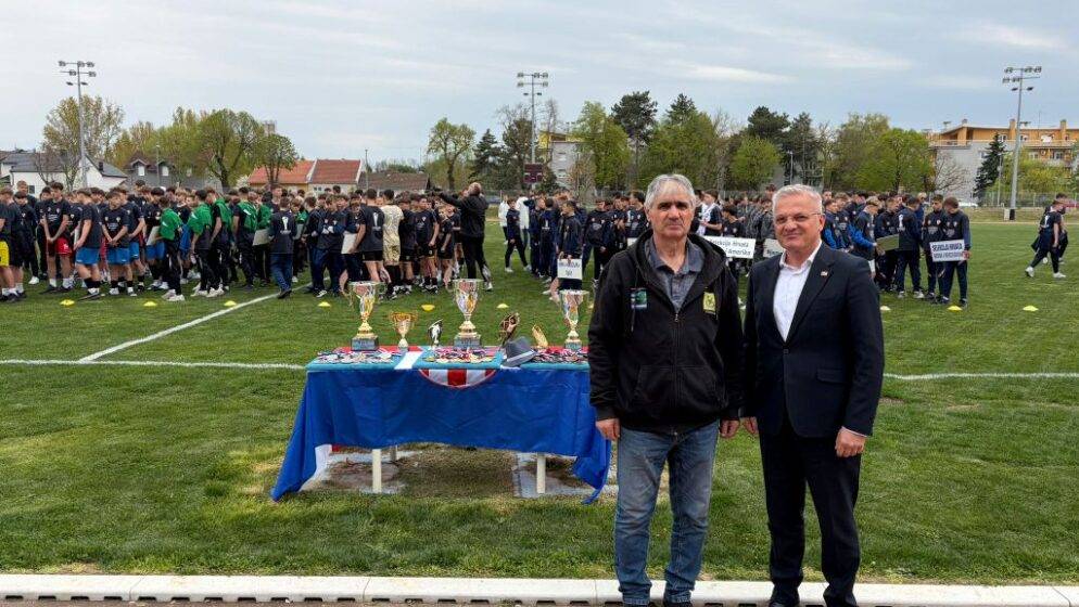Svečano otvoren 22. Međunarodni nogometni turnir U-14 Memorijal vukovarskih branitelja, koji je i ove godine okupio mlade nogometne nade iz Hrvatske i iseljeništva