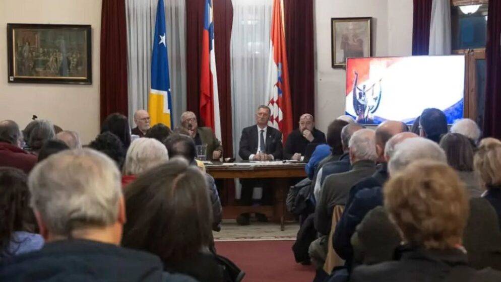 U Hrvatskom klubu u Punta Arenasu predstavljena knjiga o doseljavanju Hrvata u Čile