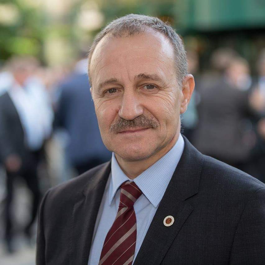 Odvjetnik Anić: Hrvatski iseljenici mogu riješiti nasljedstva, nekretnine i osnivanje tvrtki u Hrvatskoj bez dolaska u domovinu