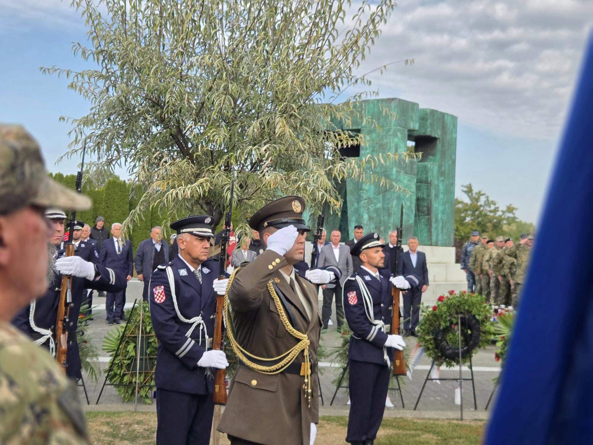 Vukovar obilježio 35. obljetnicu pogibije Blage Zadre i Alfreda Hilla – heroja koji su svoje živote utkali u slobodu Hrvatske